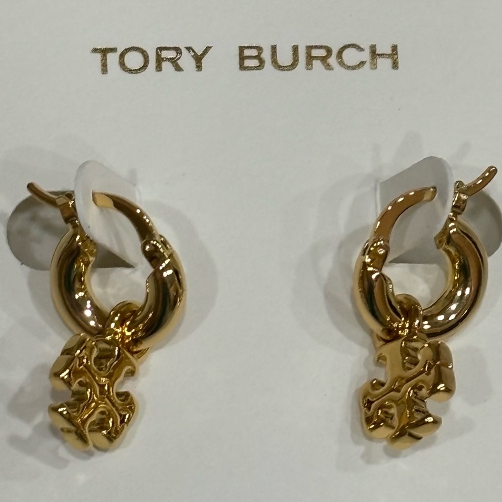 TORY BURCH GOLD KIRA LOGO HUGGIE HOOP EARRINGS - Picture 6 of 8